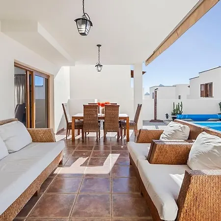 Villa Nica Costa Teguise Exterior photo
