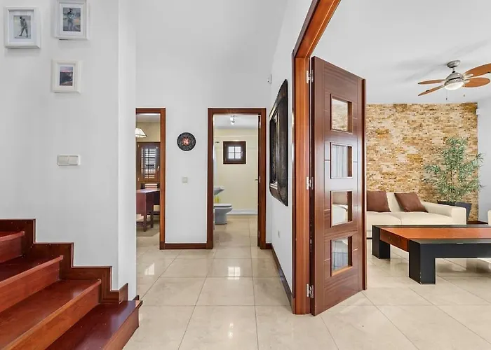 Villa Nica